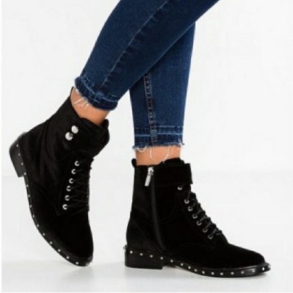 Vince Camuto Shoes - 🆕 NIB Vince Camuto Talorini Velvet Studded Boots
